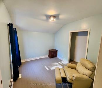 38 MAIN STREET, Kincardine, Ontario N0G 2T0, Canada