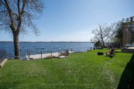 50 BAYVIEW DRIVE, Greater Napanee, Ontario K7R 3K8, Canada