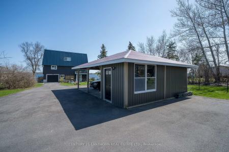 50 BAYVIEW DRIVE, Greater Napanee, Ontario K7R 3K8, Canada