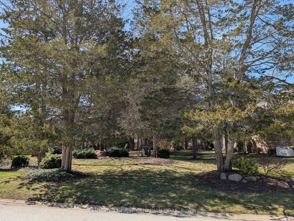 10137 MERRYWOOD DRIVE, Lambton Shores, 安大略省 N0M 1T0, 加拿大