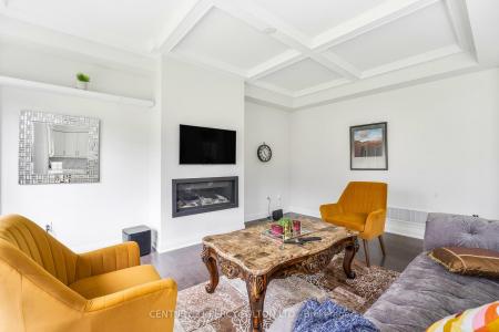 343 NORTHGLEN BOULEVARD W, Clarington, Ontario L1C 7E2, Canada