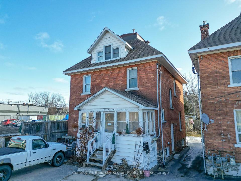 646 MAIN STREET E, North Bay, Ontario P1B 1B9, Kanada