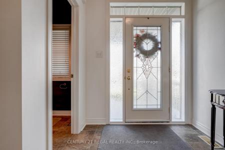 4 HAYFIELD AVENUE, Uxbridge, Ontario L9P 0A2, Canadá