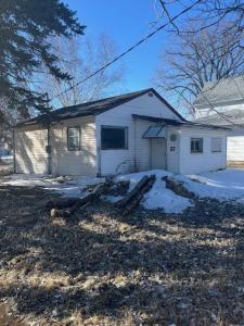 57 1ST STREET NORTH, Souris, Manitoba R0K 2C0, Canada