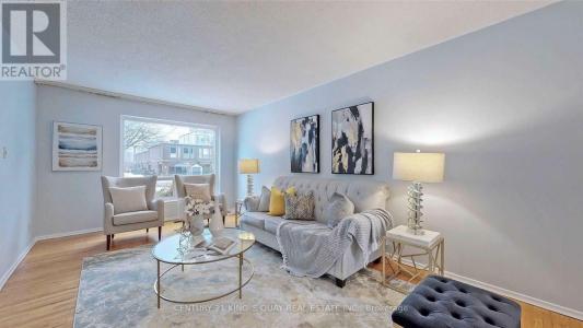 16 KINGSLAKE ROAD, Toronto (don Valley Village), 온타리오주 M2J 3C9, 캐나다