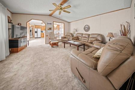 37543 ENGLAND WAY, Rural Red Deer County, Alberta T4S 2C3, Canada