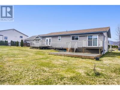 11 WAKITA AVENUE, Kitimat, British Columbia V8C 2S1, Canada