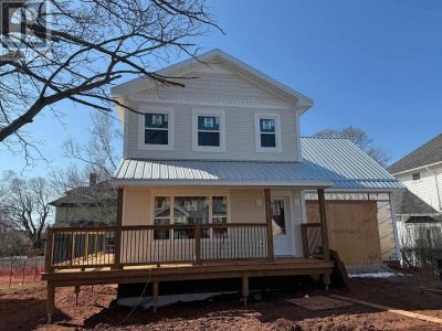 366 OAK AVENUE, Summerside, 爱德华王子岛 C1N 2A7, 加拿大