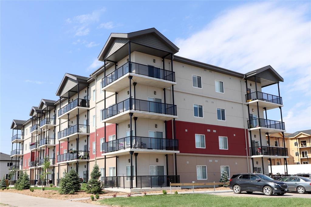 50 PHILIP LEE DRIVE, Winnipeg, Manitoba R3W 0P7, Kanada