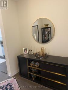 101 ERSKINE AVENUE, Toronto (mount Pleasant West), Ontario M4P 1Y5, Canada