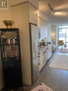 101 ERSKINE AVENUE, Toronto (mount Pleasant West), Ontario M4P 1Y5, Canada