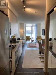 101 ERSKINE AVENUE, Toronto (mount Pleasant West), Ontario M4P 1Y5, Canada
