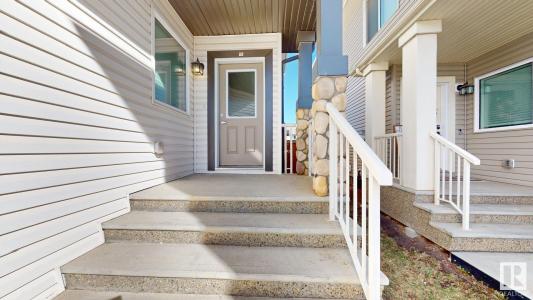 1408 25 AVENUE NW, Edmonton, Alberta T6T 2E2, Canada