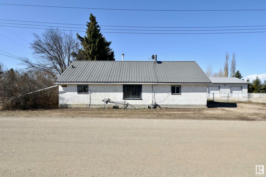 3405 1ST STREET, Mallaig, Alberta T0A 2K0, Canada