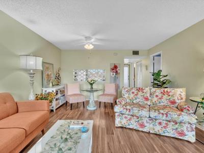 8838 W Mcnab Rd , 304, Tamarac, Florida 33321, USA