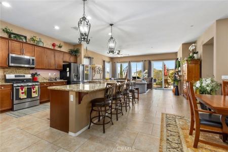 448 Everest Peak, Beaumont, Калифорния 92223, Соединенные Штаты