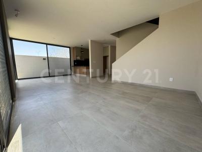 VALLES B L-17,, León, Guanajuato 37161, México