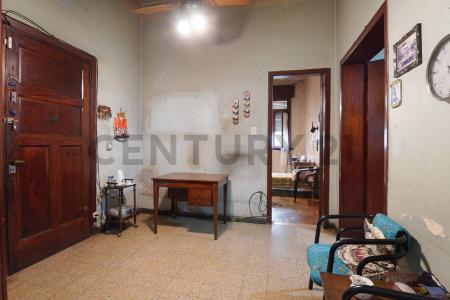 Puan 2000, Parque Chacabuco, Capital Federal 1406, Arjantin