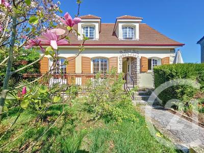 Darvault, Île-de-France 77140, Pháp