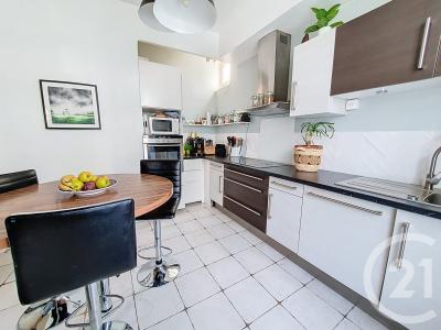 Clermont Ferrand, Owernia 63000, Francja