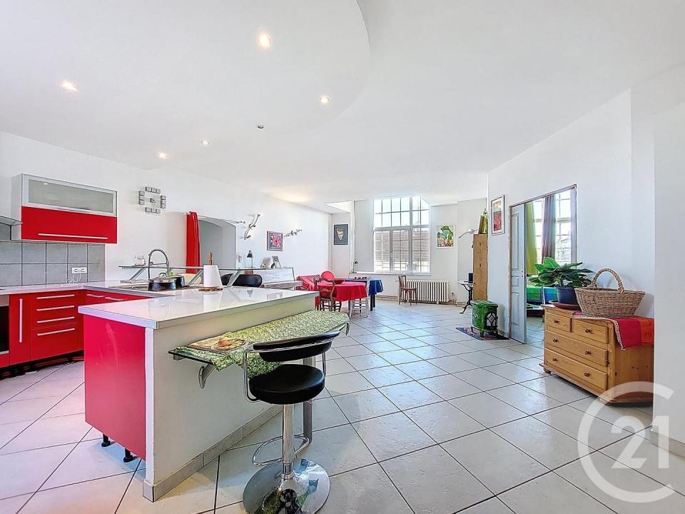 Mirecourt, Lorraine 88500, Pháp
