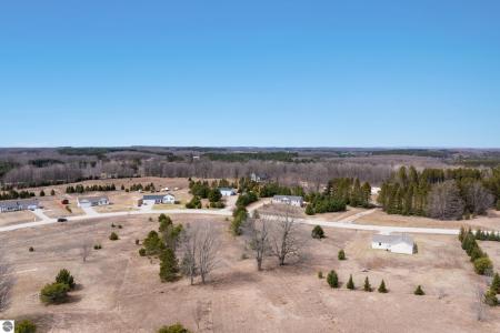 0000 King Arthurs Court, Kingsley, ミシガン 49649, アメリカ合衆国