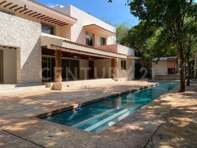 caleta Yalku 1,, Solidaridad / Riviera Maya, Quintana Roo 77733, Mexico