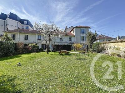 Le Vesinet, Île-de-France 78110, アキタン