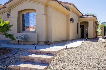 76 E Calle Trona, Green Valley, Arizona 85614, États-Unis