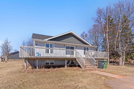 33 RED SHORE LANE, East Bideford, Île-du-Prince-Édouard C0B 1J0, Canada