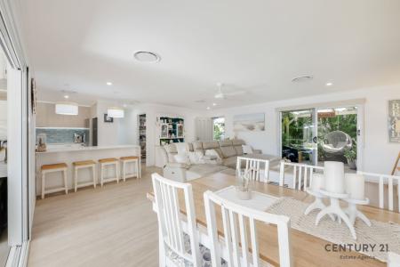 4 Bream Street, Woodgate, QLD 4660, Austrália