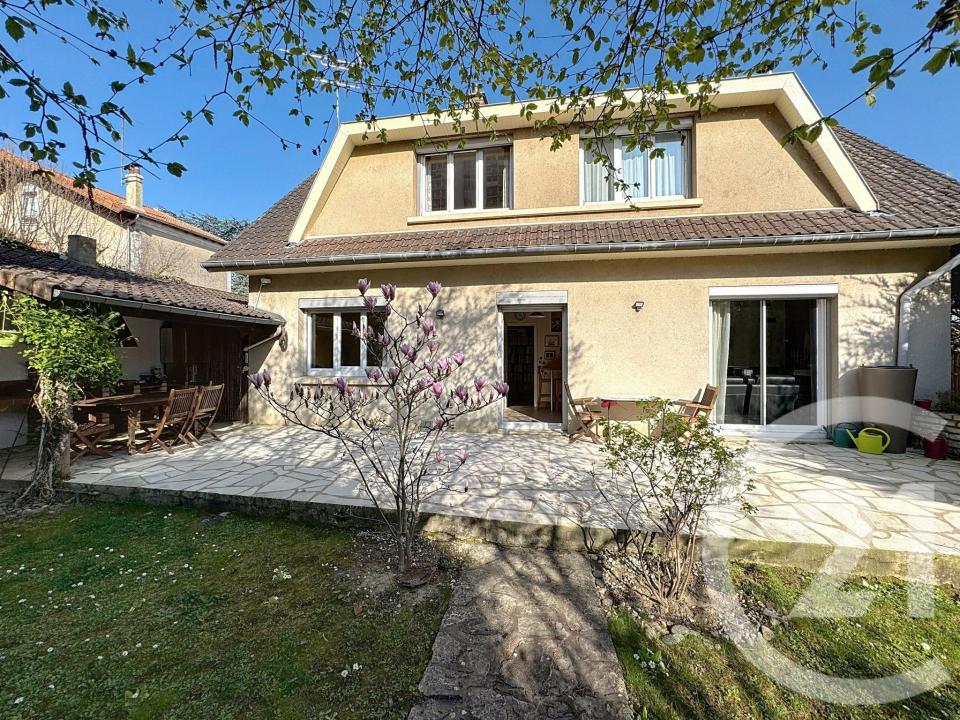 Thiais, Île-de-France 94320, Francia