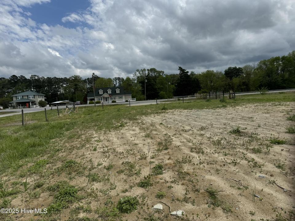 2ac Us 17, Maysville, Северная Каролина 28555, Соединенные Штаты