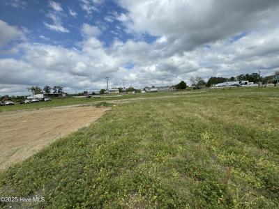 2ac Us 17, Maysville, Северная Каролина 28555, Соединенные Штаты