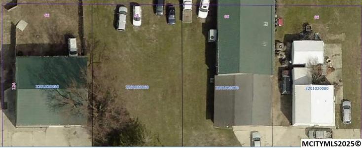 162 2nd St NE, Britt, Iowa 50423, USA