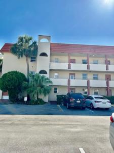 7960 Sunrise Lakes Drive N # 205, Sunrise, Floride 33322, États-Unis