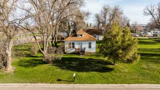 1467 Lewis St, Sheridan, Wyoming 82801