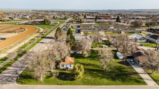 1467 Lewis St, Sheridan, Wyoming 82801