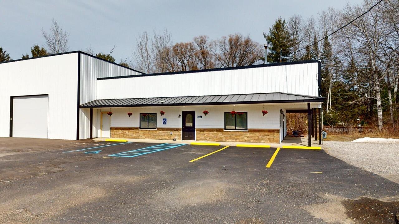 522 N Fifth Street, Roscommon, Michigan 48653, États-Unis