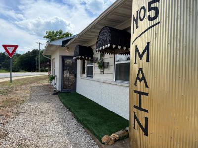 15 Main St, Mammoth Spring, 阿肯色州 72554, 美國