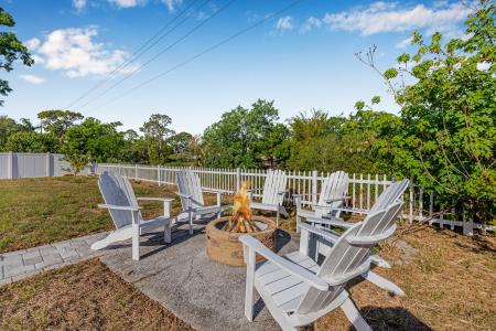 8335 Fountain Ave, Tampa, Florida 33615, USA