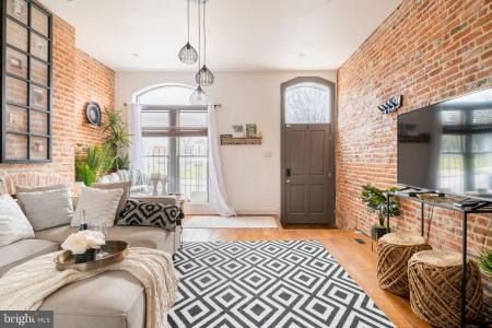 1002 N Eden Street, Baltimore, Мериланд 21205, Соединенные Штаты