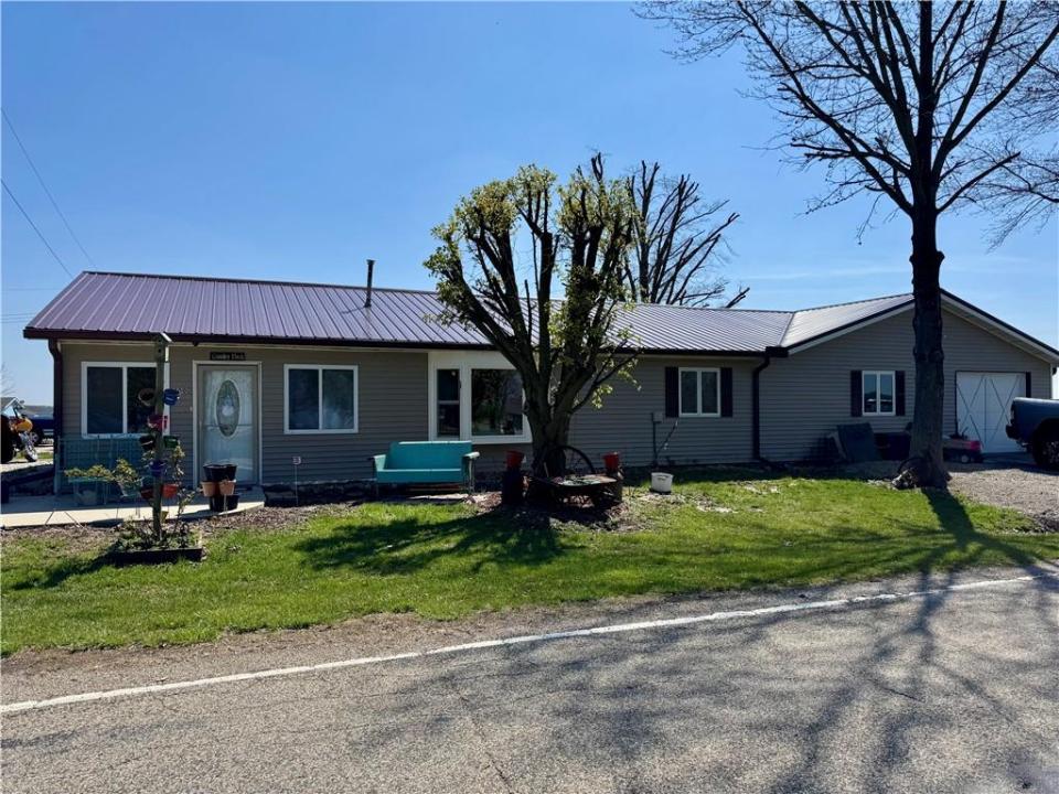 400 W Main St, Janesville, Иллинойс 62440, Соединенные Штаты