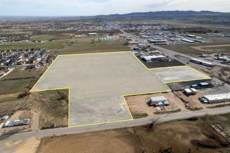 1698 East 500 South, Vernal, Юта 84078, Соединенные Штаты