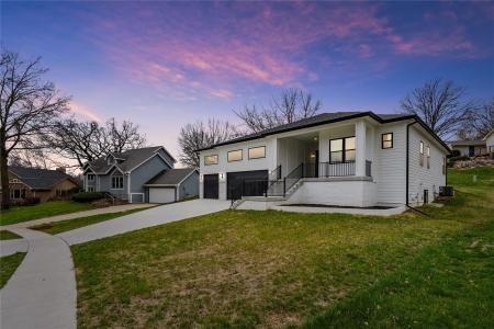 3420 SW 35th Street, Des Moines, Iowa 50321, USA