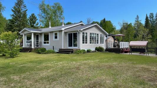 0A  Ch. du Lac-Jim, Mansfield-et-Pontefract, Québec J0X 1R0, Canada