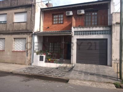 Gral. Conesa 1985, Avellaneda, GBA Sur 00001, Argentina