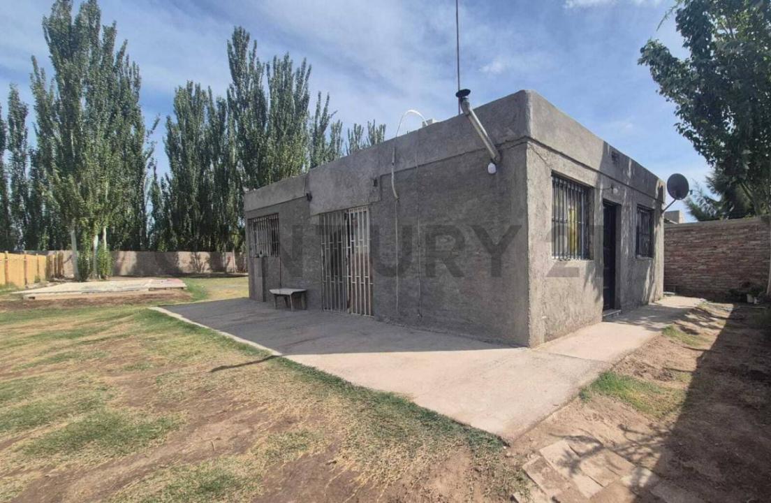 Buenos Vecinos 3651, Los Corralitos, Mendoza 00001, Argentina