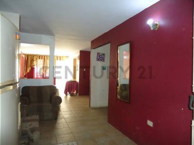 Avenida Principal Casa A-02 Manzana A Jardines de Turagua A-02, Santa Cruz de Aragua, Aragua 2123, Venezuela