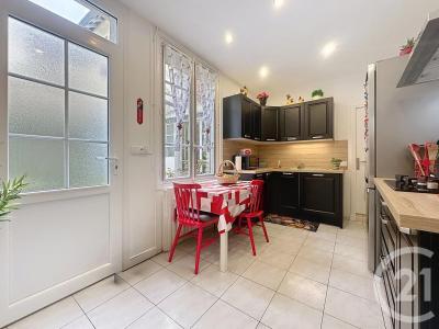 Noyon, Picardie 60400, 프랑스